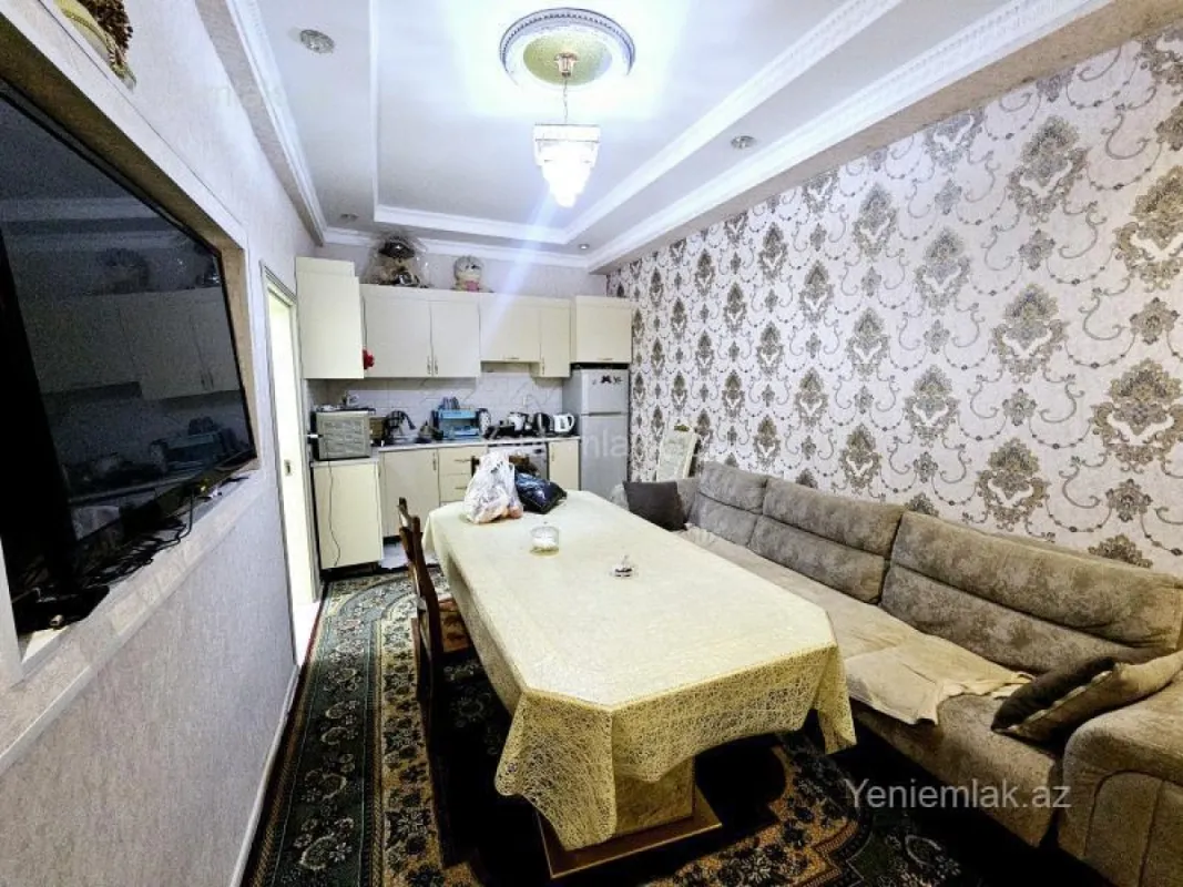 Satılır 3 otaqlı yeni tikili 70 m²
