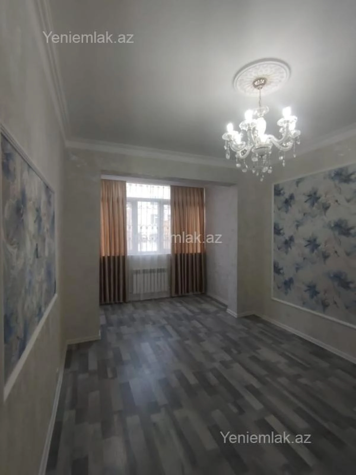 Satılır 3 otaqlı köhnə tikili 75 m²