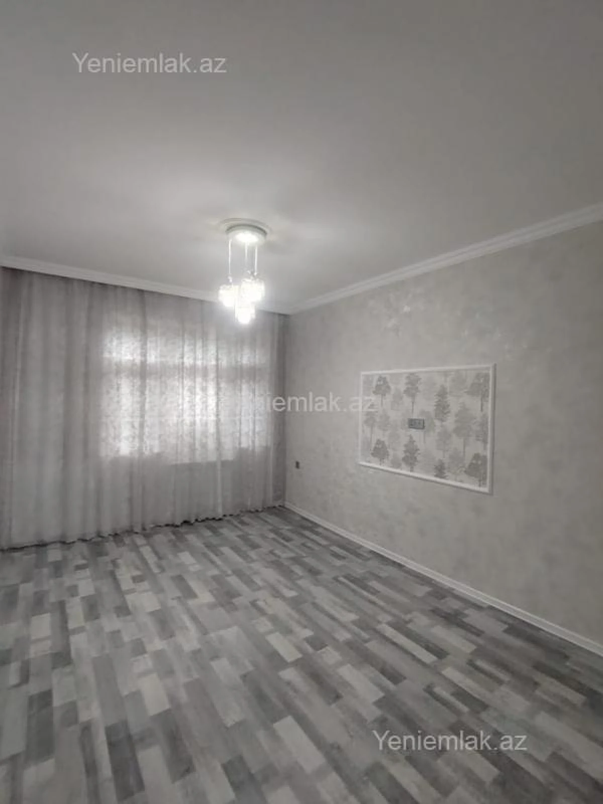 Satılır 3 otaqlı köhnə tikili 75 m²