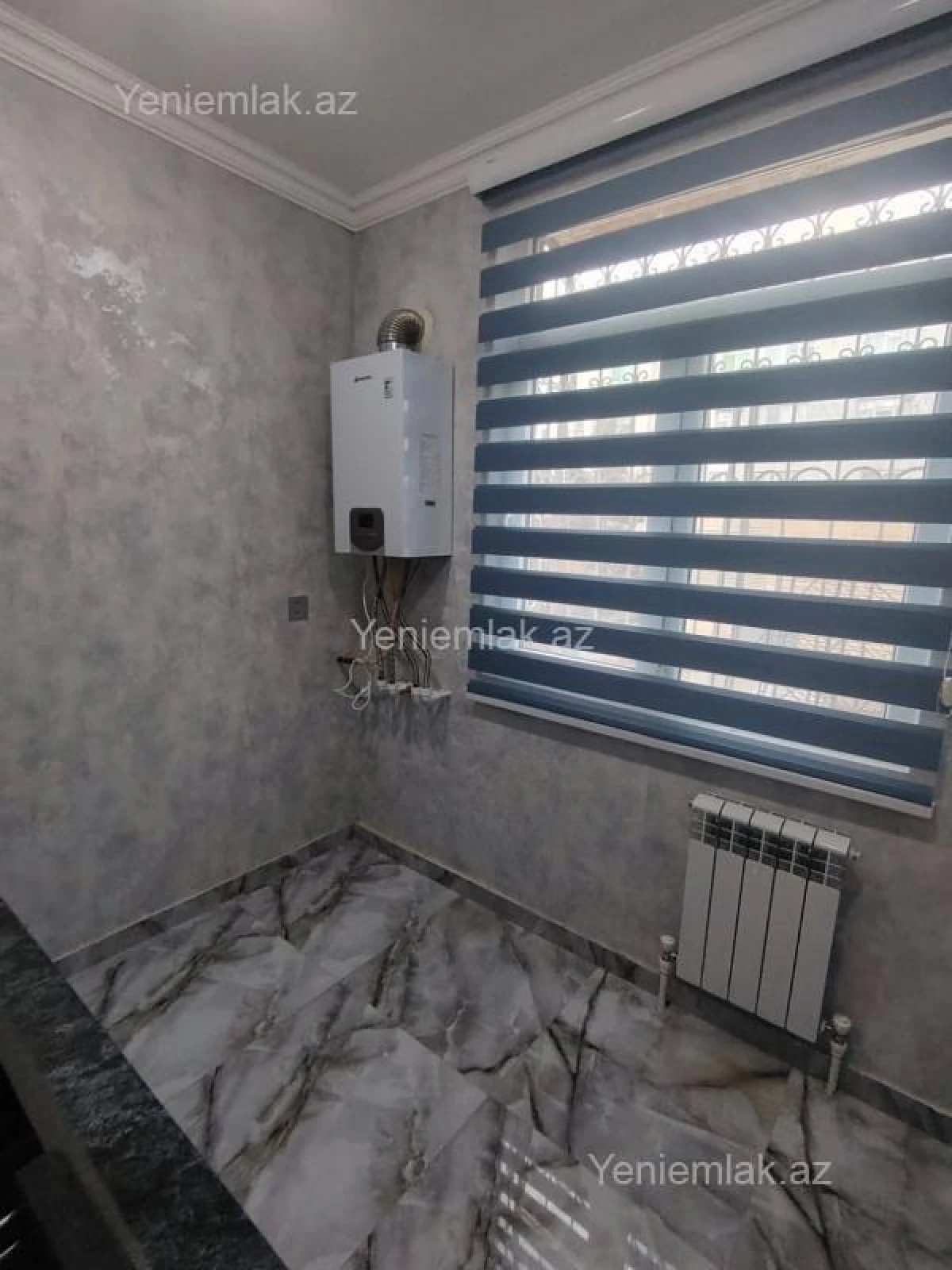Satılır 3 otaqlı köhnə tikili 75 m²
