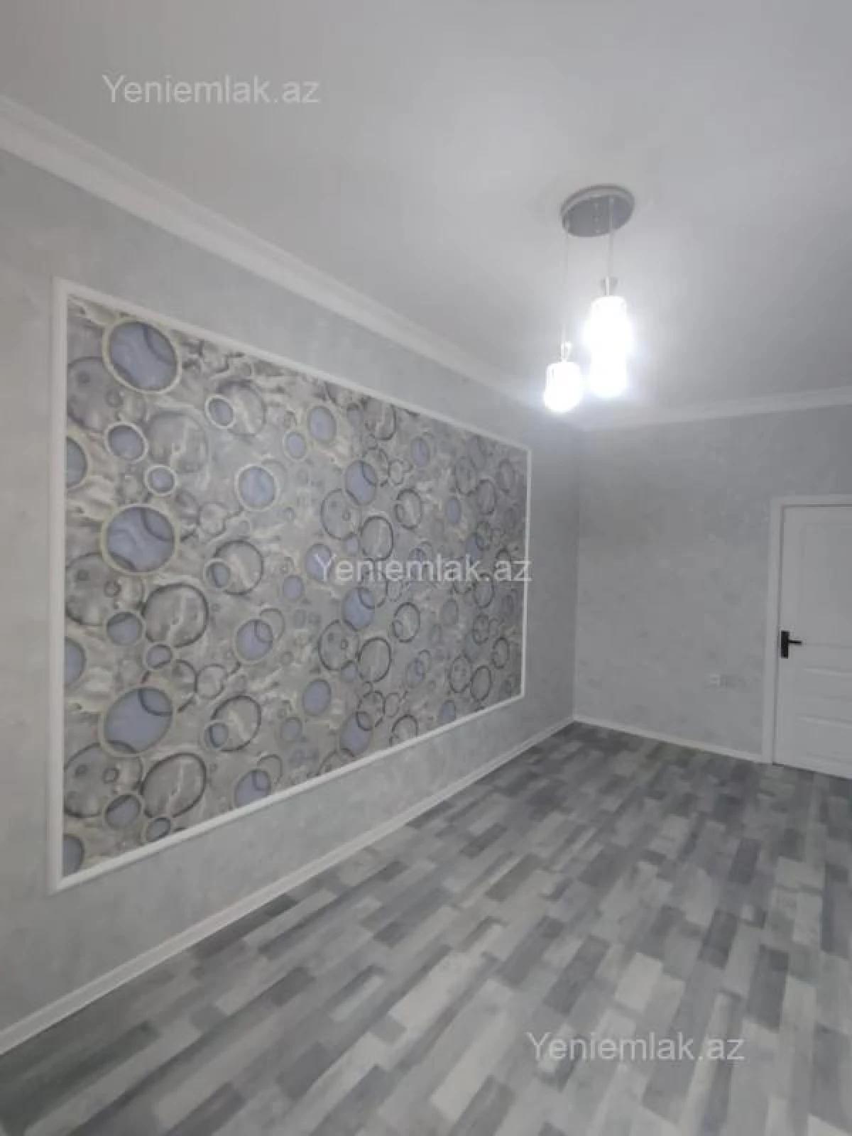 Satılır 3 otaqlı köhnə tikili 75 m²