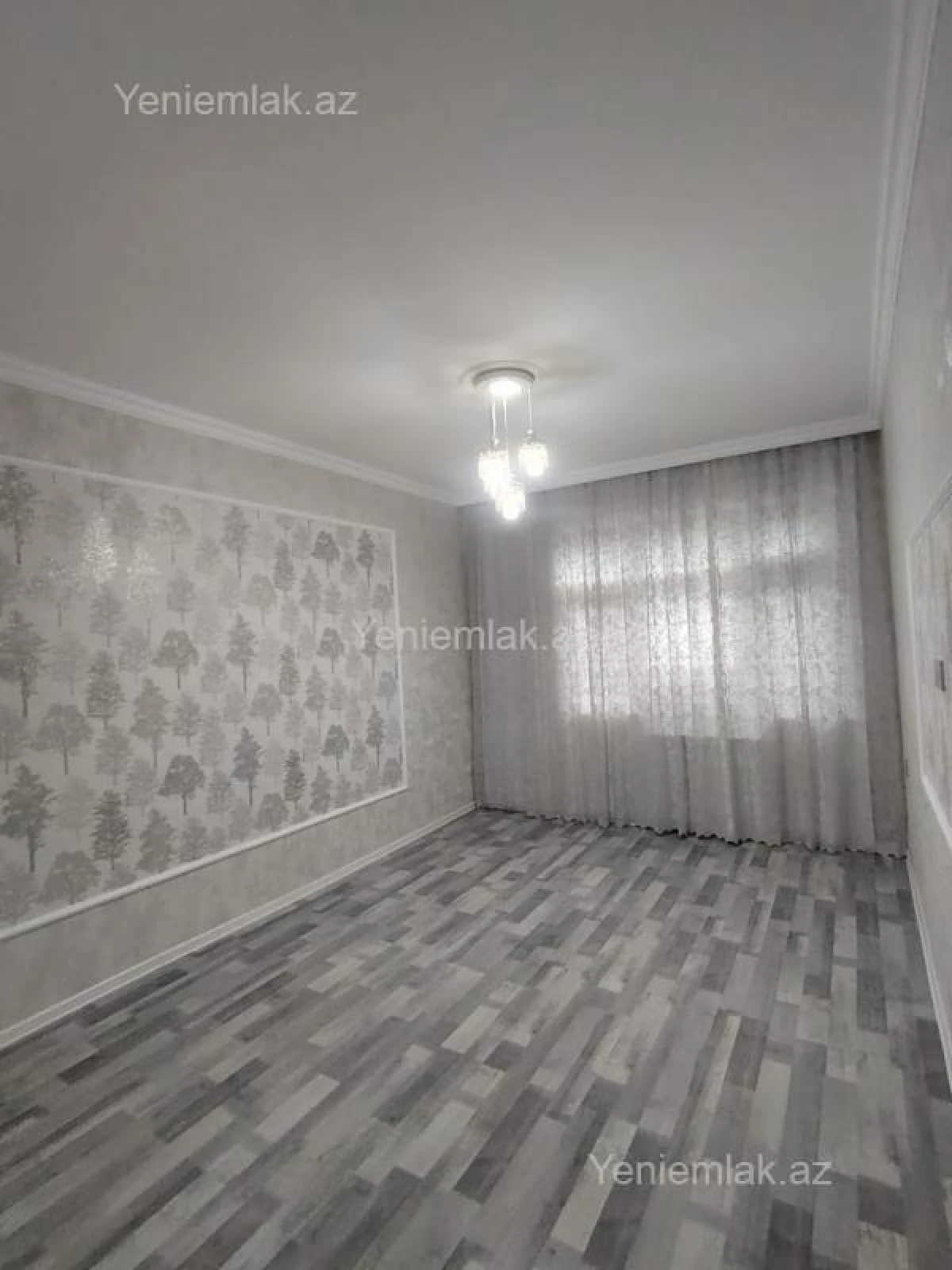Satılır 3 otaqlı köhnə tikili 75 m²