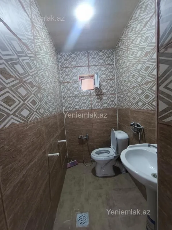 Satılır 2 otaqlı həyət evi 52 m²