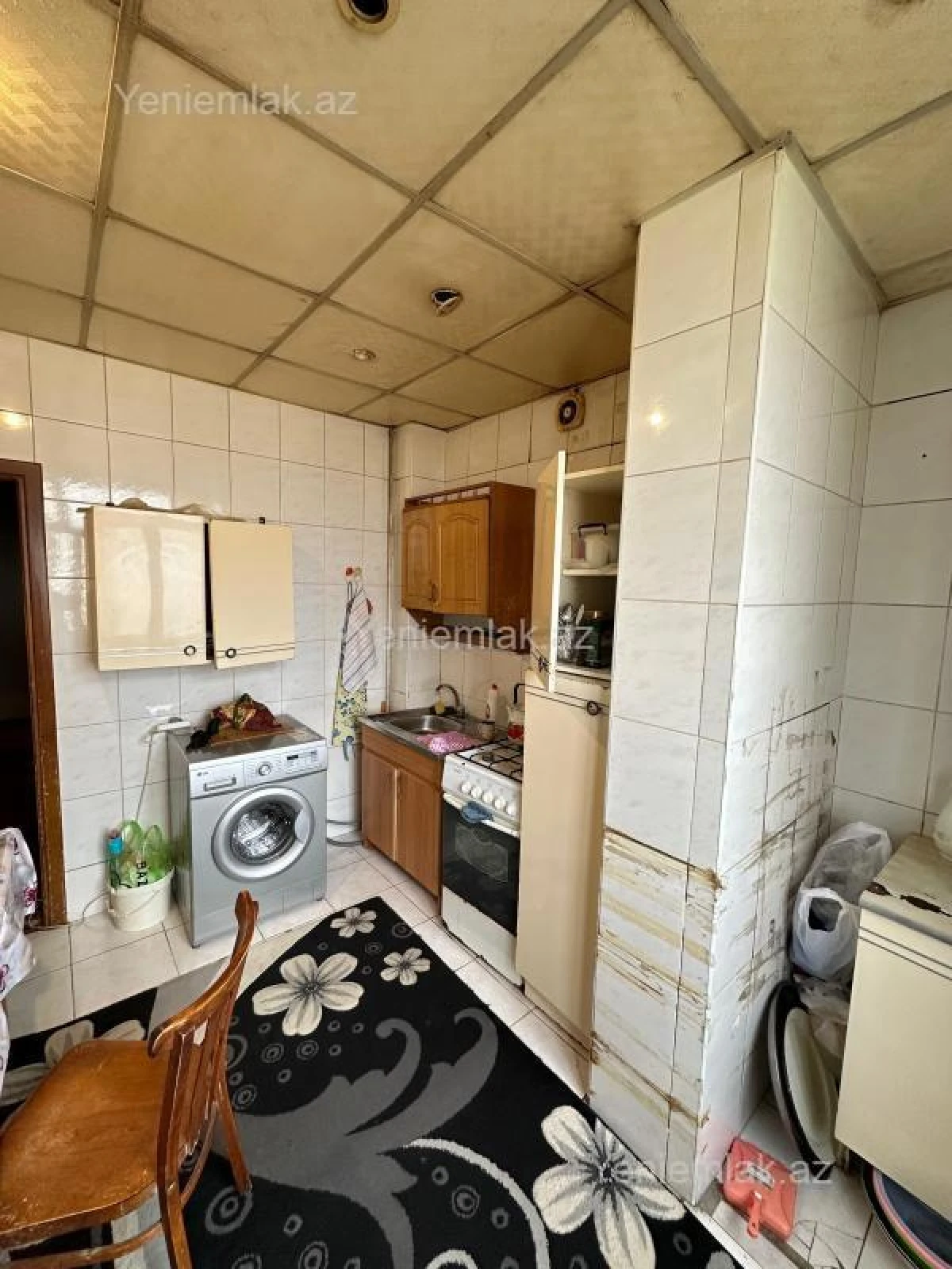 Satılır 2 otaqlı köhnə tikili 55 m²