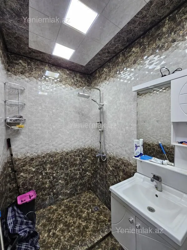 Satılır 2 otaqlı yeni tikili 56 m²