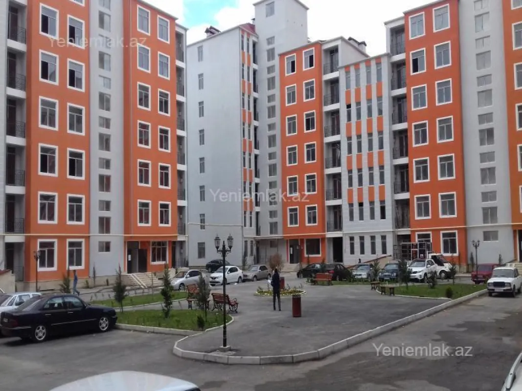 Satılır 2 otaqlı yeni tikili 56 m²