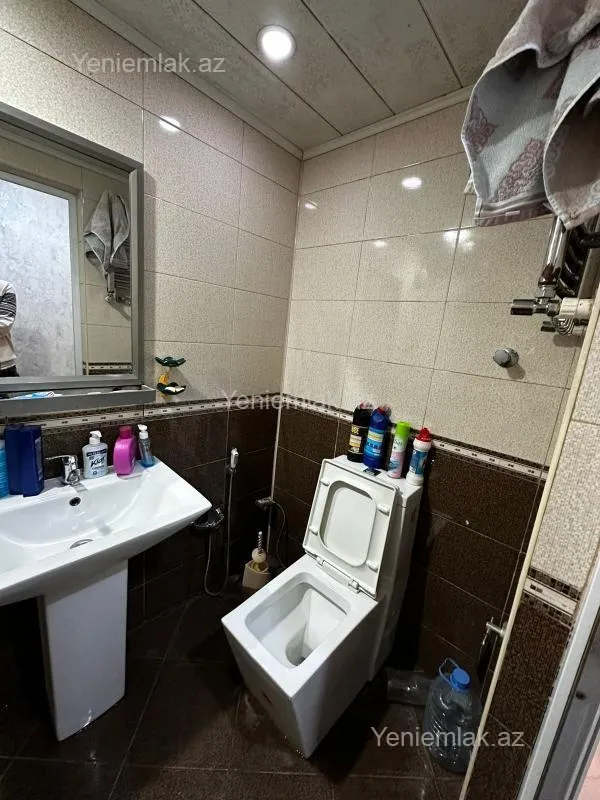 Satılır 2 otaqlı yeni tikili 65 m²
