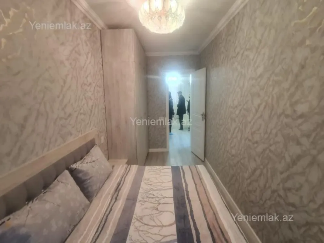 Satılır 2 otaqlı köhnə tikili 50 m²