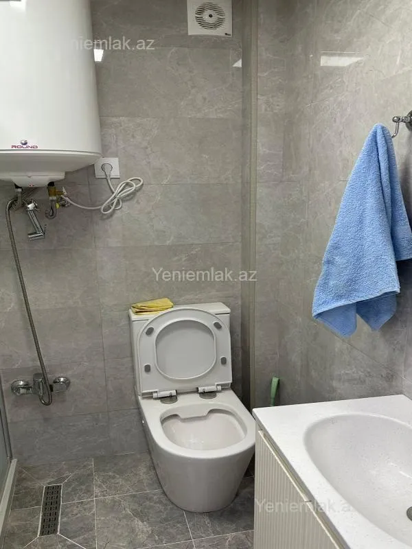 Satılır 2 otaqlı köhnə tikili 50 m²