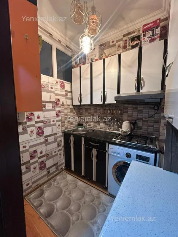 Satılır 3 otaqlı yeni tikili 65 m²