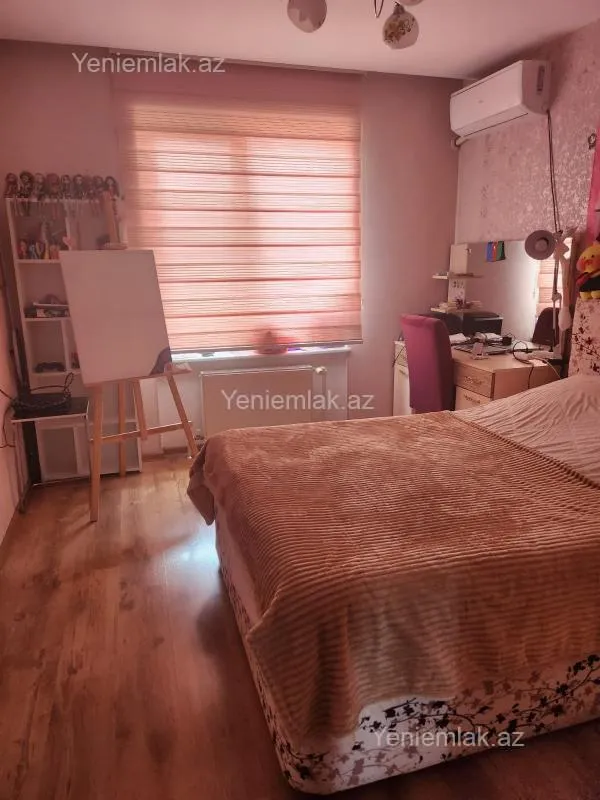 Satılır 3 otaqlı köhnə tikili 70 m²