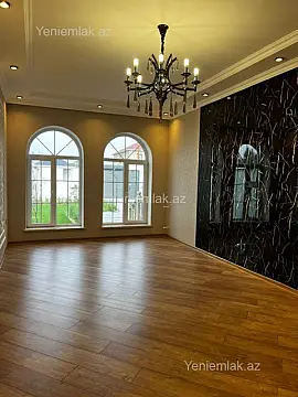 Satılır 5 otaqlı həyət evi 220 m²