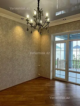 Satılır 5 otaqlı həyət evi 220 m²