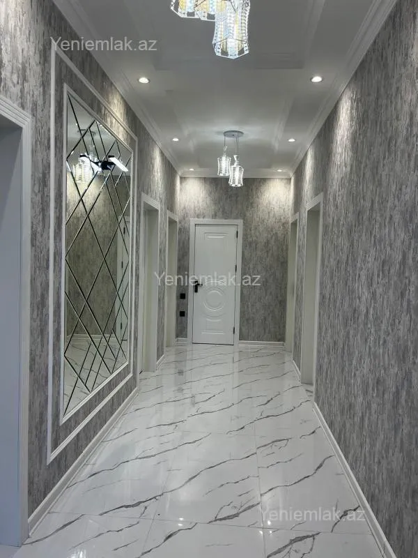 Satılır 5 otaqlı həyət evi 220 m²