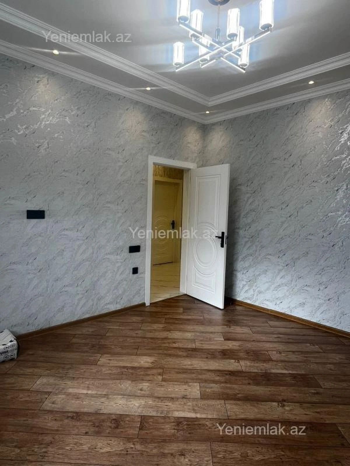 Satılır 5 otaqlı həyət evi 220 m²