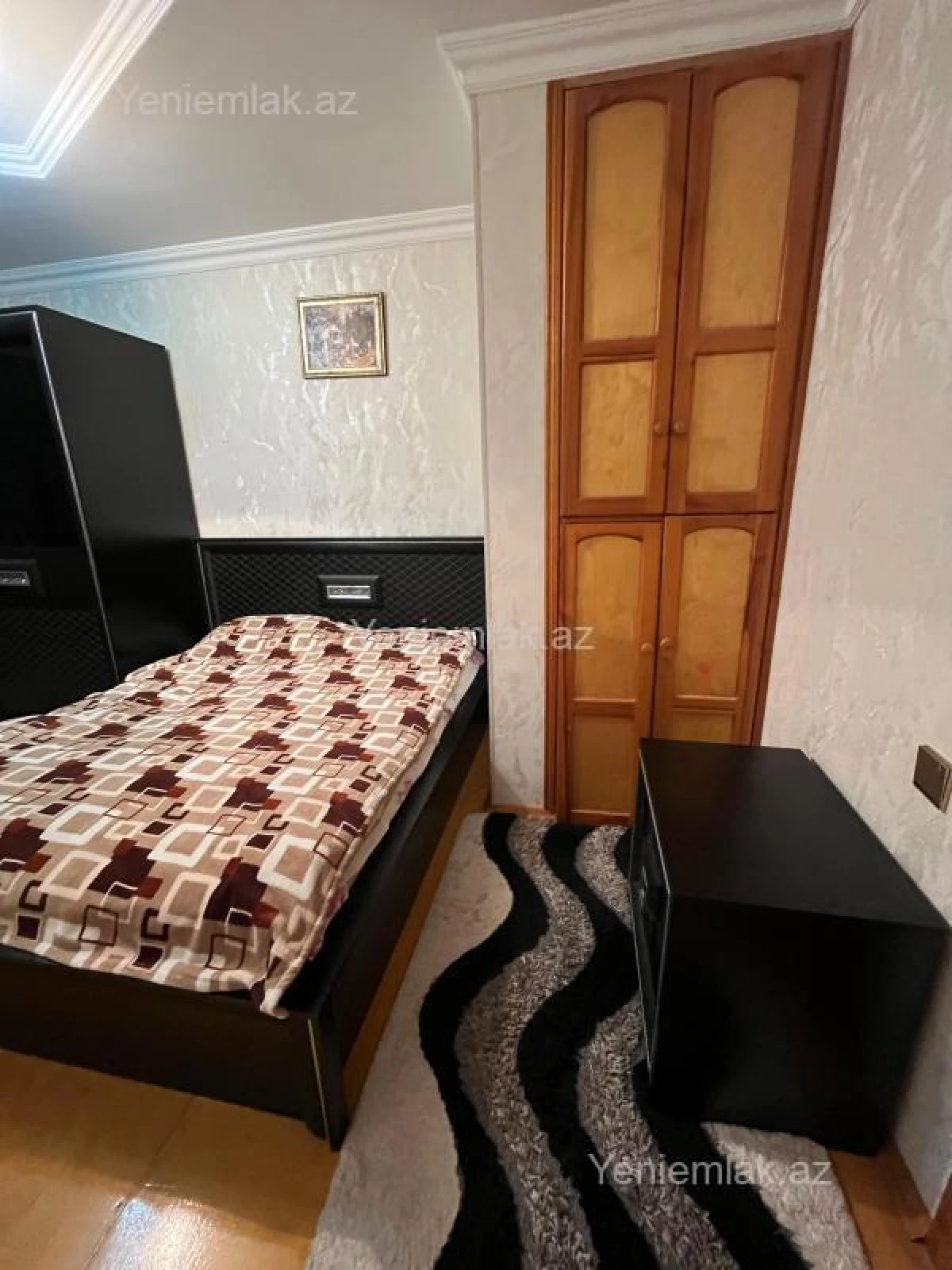 Satılır 5 otaqlı köhnə tikili 120 m²