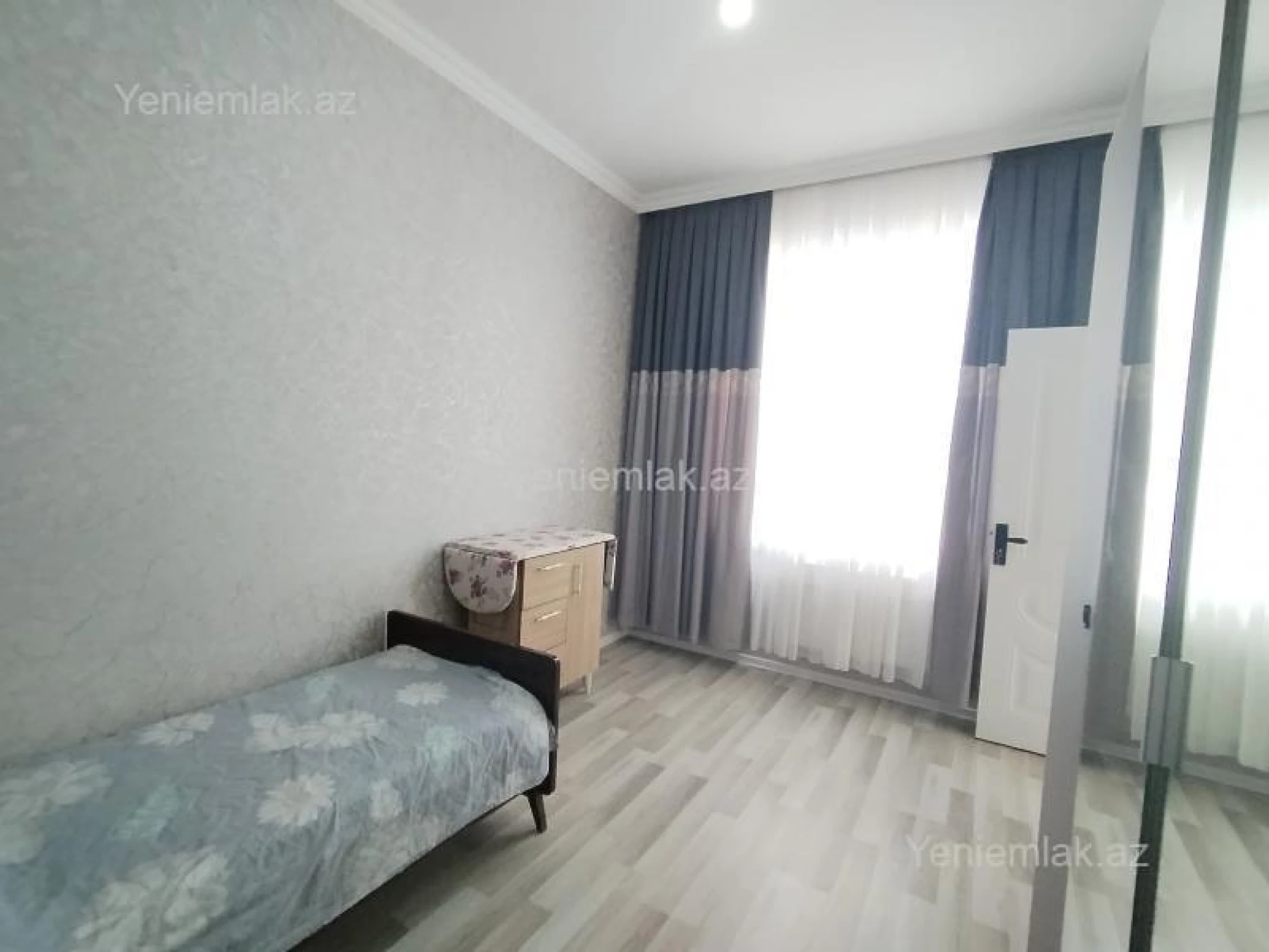Satılır 4 otaqlı həyət evi 120 m²