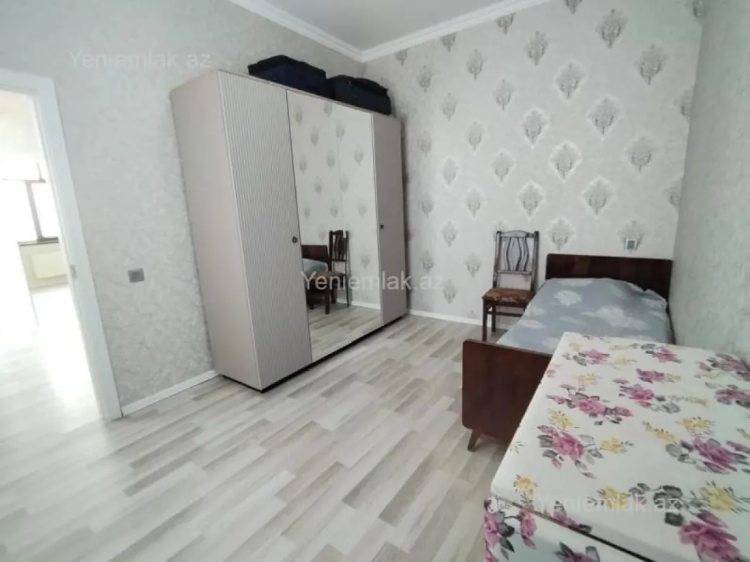 Satılır 4 otaqlı həyət evi 120 m²