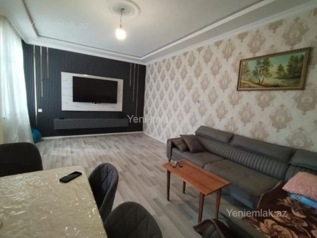 Satılır 4 otaqlı həyət evi 120 m²
