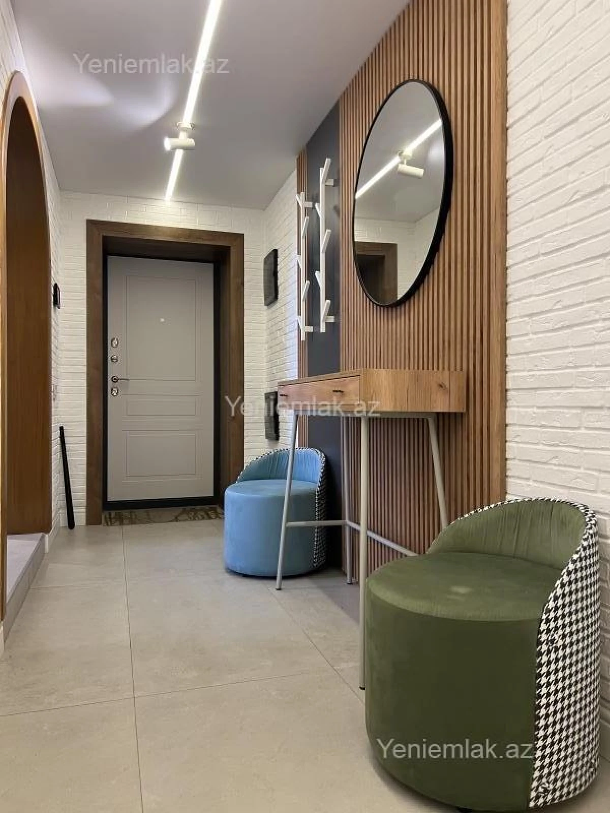 Satılır 3 otaqlı köhnə tikili 90 m²