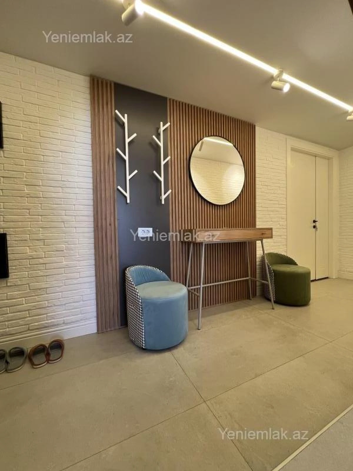 Satılır 3 otaqlı köhnə tikili 90 m²