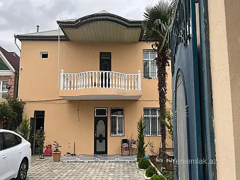 Satılır 6 otaqlı həyət evi 280 m²