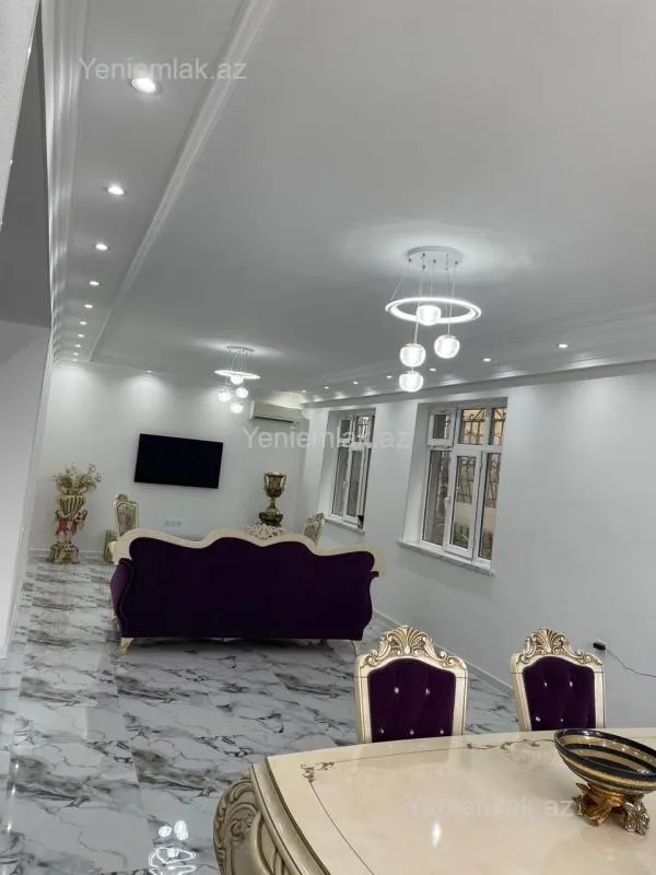 Satılır 6 otaqlı həyət evi 280 m²