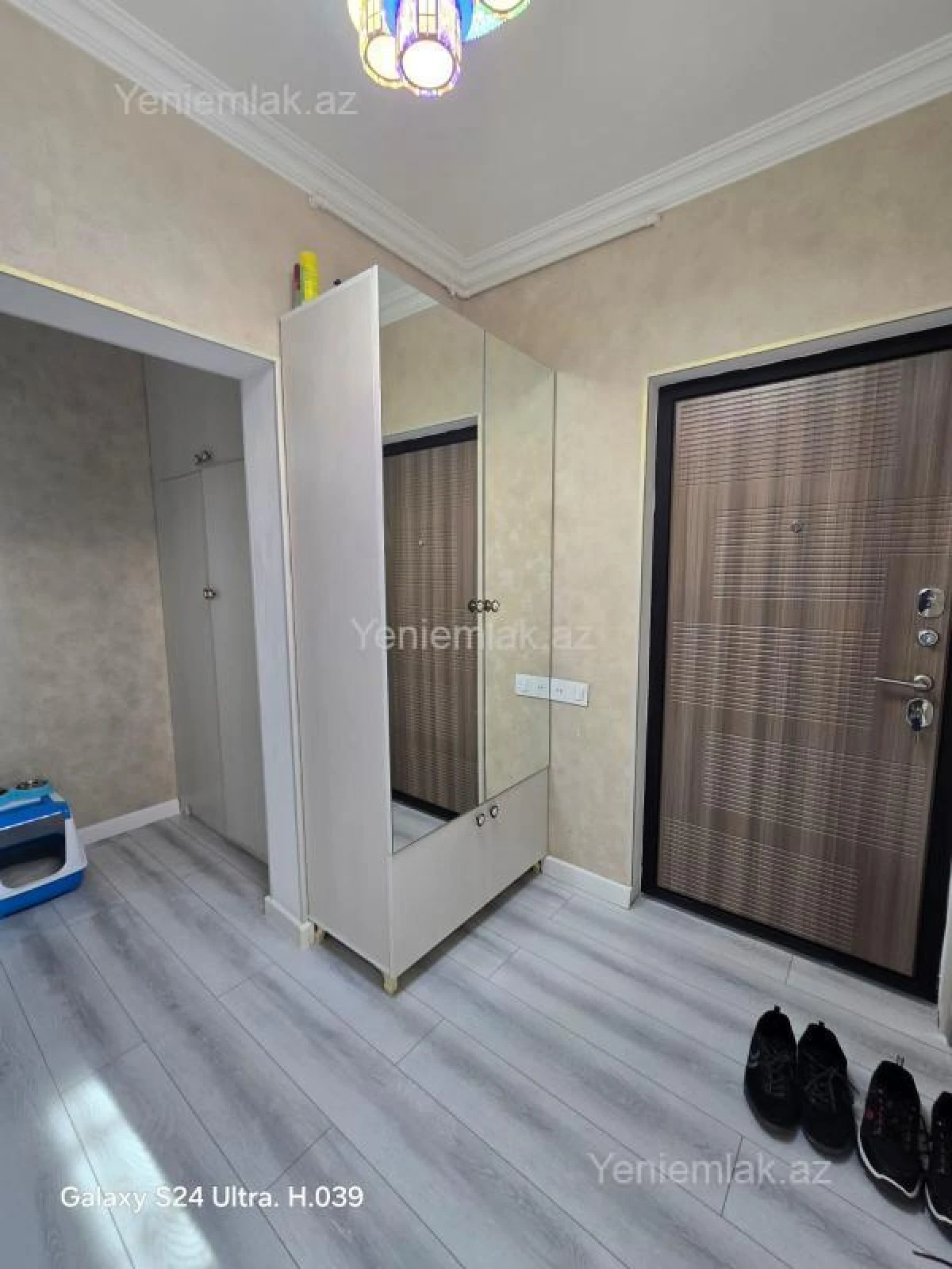 Satılır 4 otaqlı köhnə tikili 90 m²