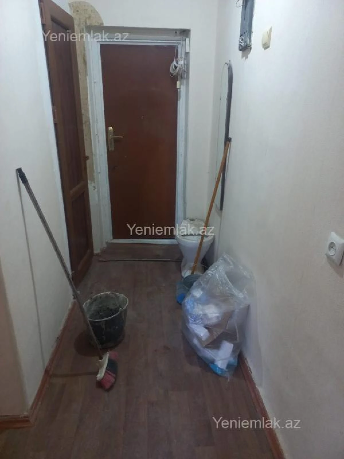 Satılır 1 otaqlı köhnə tikili 34 m²