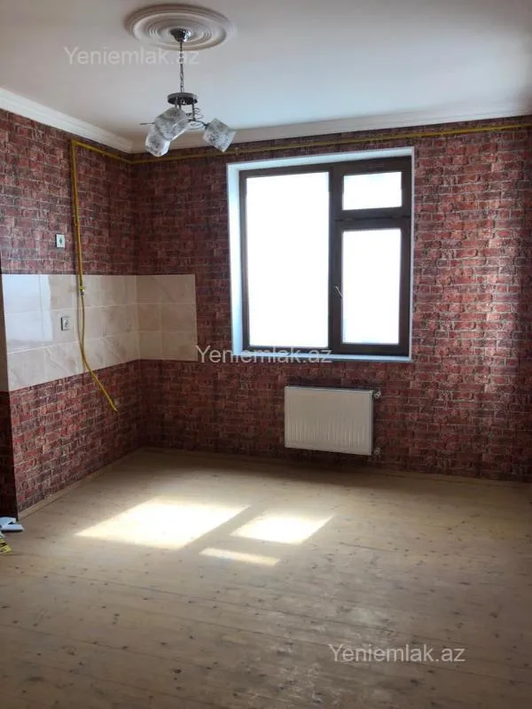 Satılır 3 otaqlı yeni tikili 85 m²