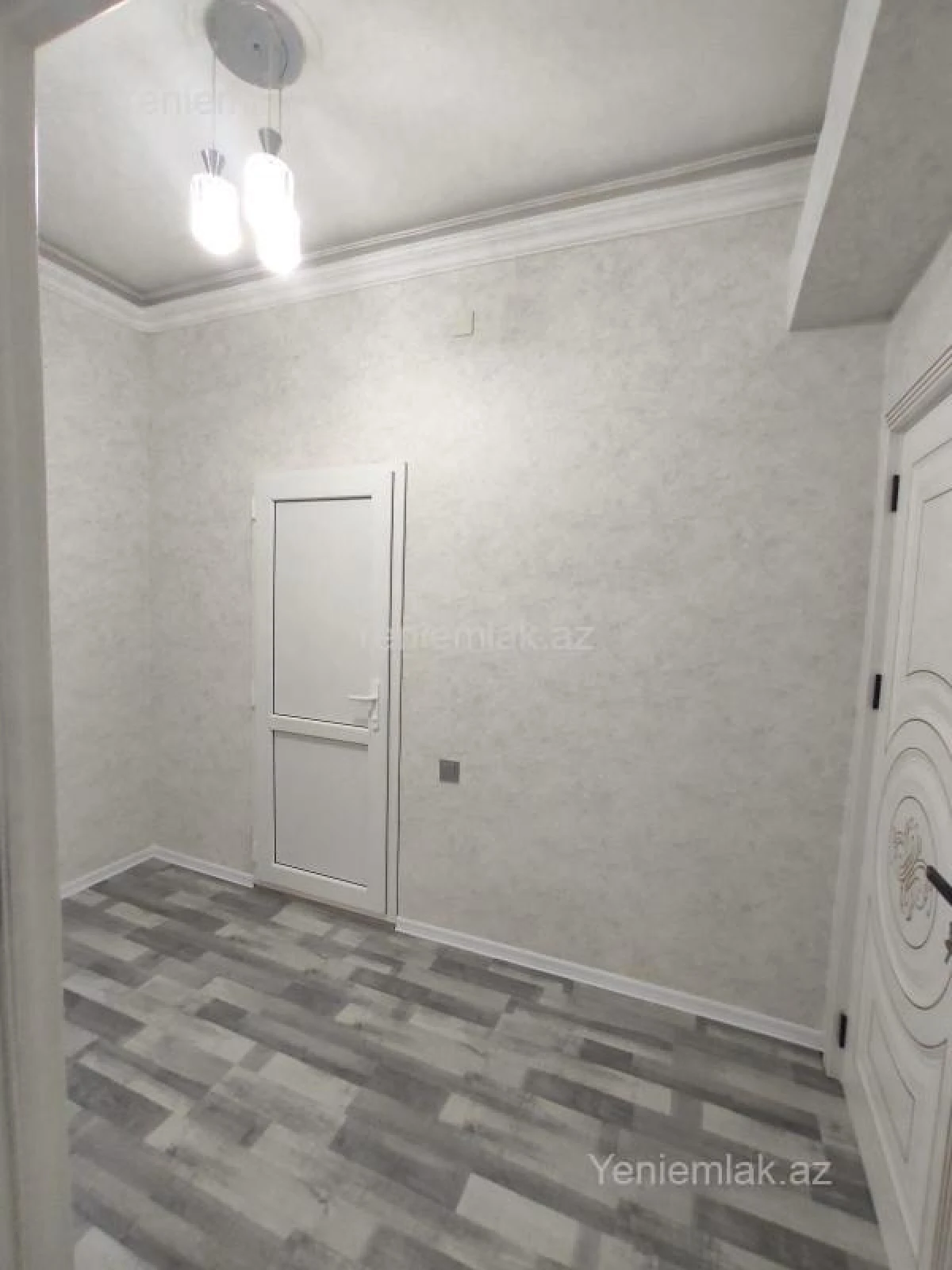 Satılır 2 otaqlı yeni tikili 65 m²