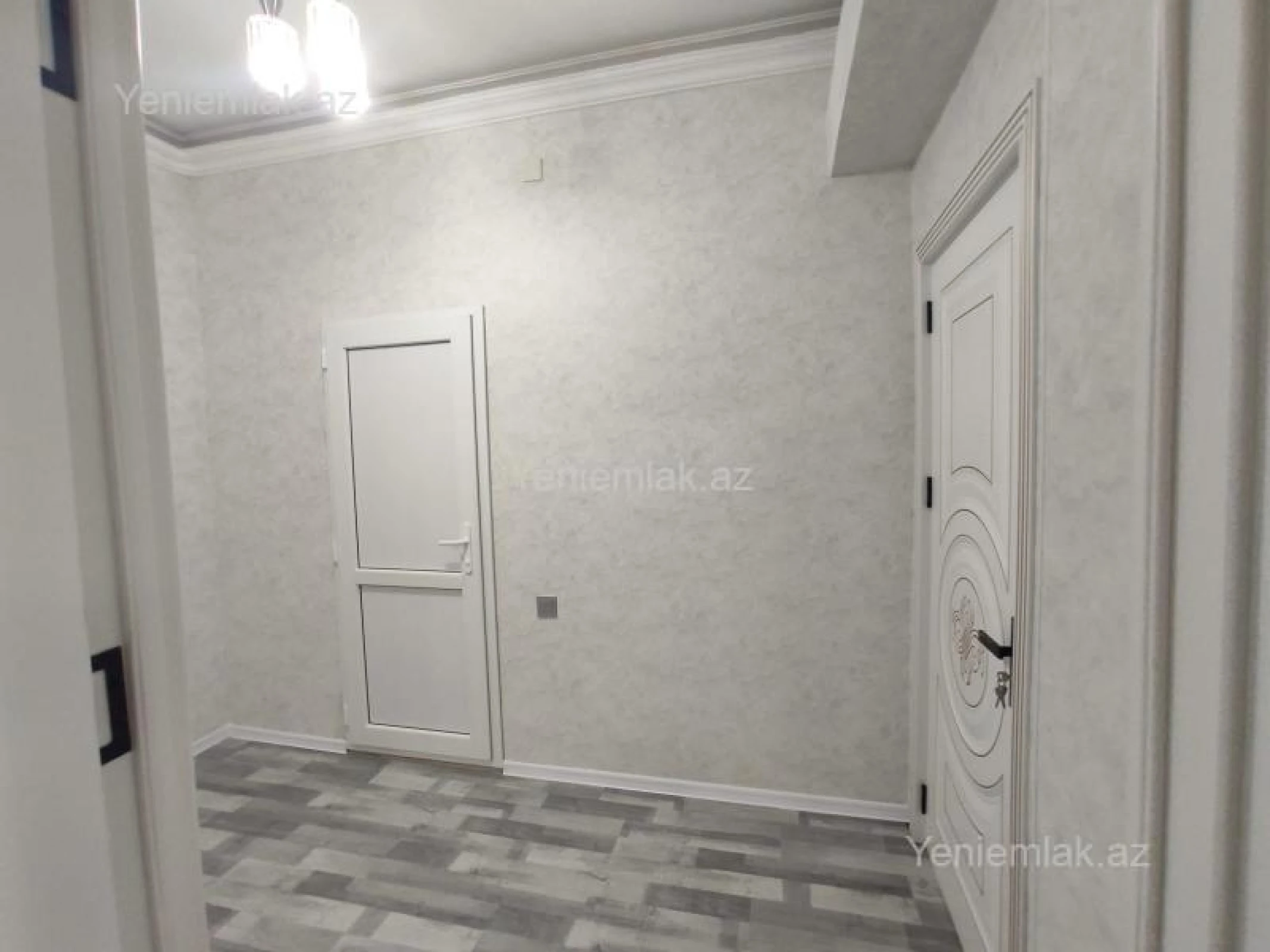 Satılır 2 otaqlı yeni tikili 65 m²