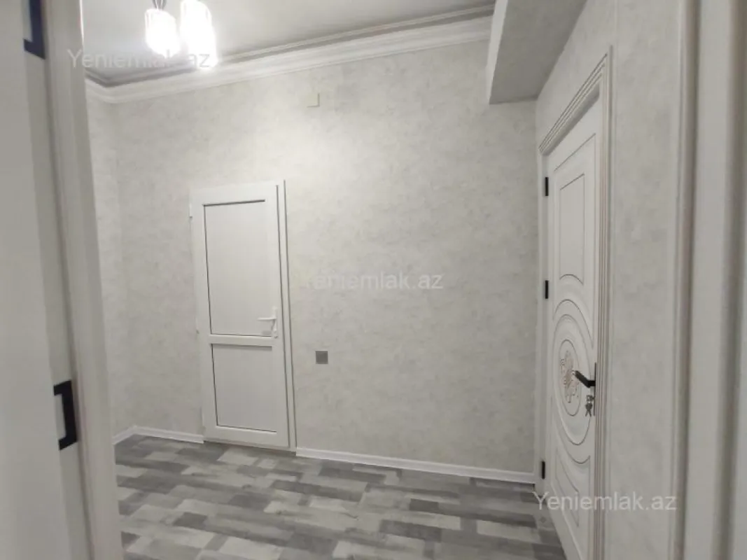 Satılır 2 otaqlı yeni tikili 65 m²