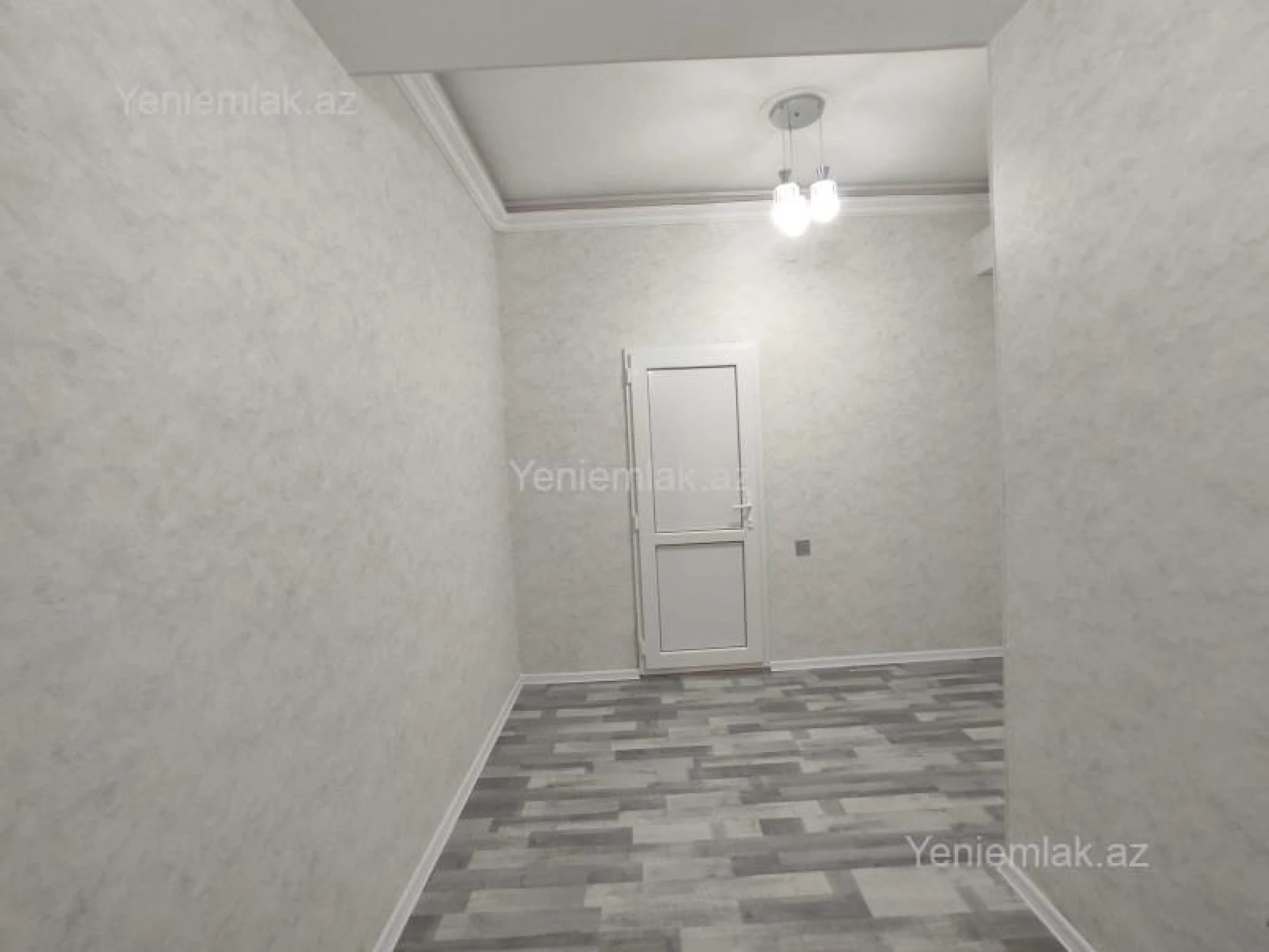 Satılır 2 otaqlı yeni tikili 65 m²