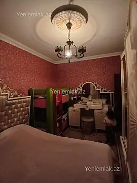 Satılır 2 otaqlı köhnə tikili 55 m²