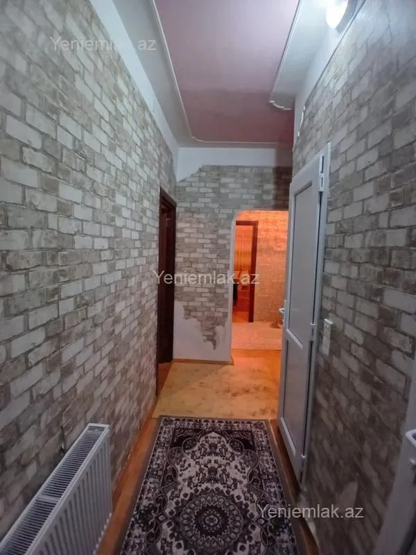 Satılır 2 otaqlı köhnə tikili 55 m²