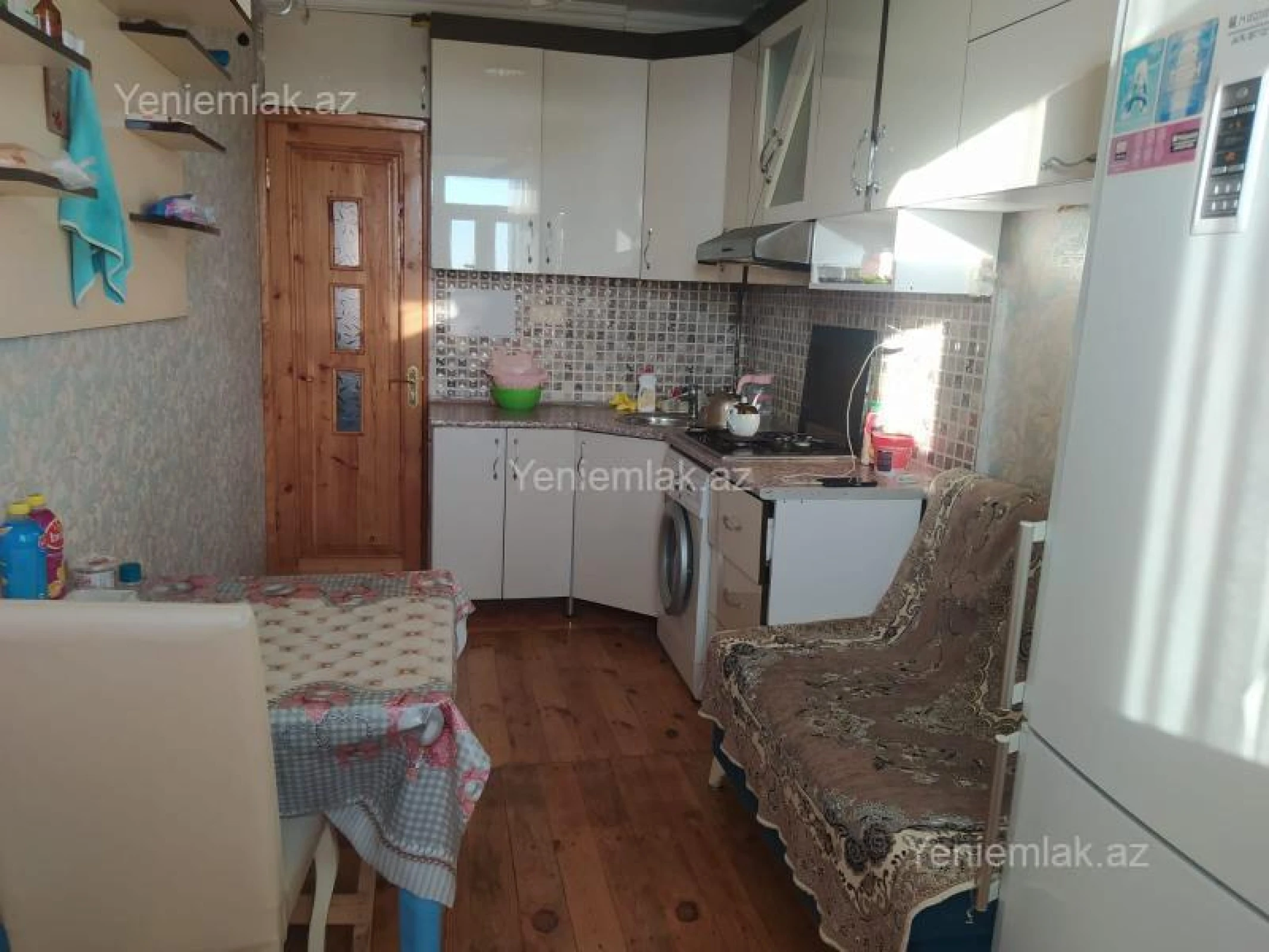 Satılır 2 otaqlı köhnə tikili 50 m²