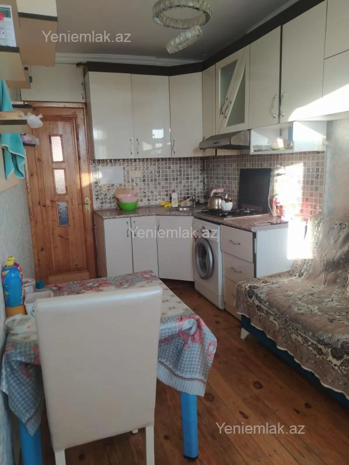 Satılır 2 otaqlı köhnə tikili 50 m²