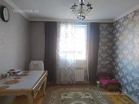 Satılır 2 otaqlı köhnə tikili 50 m²