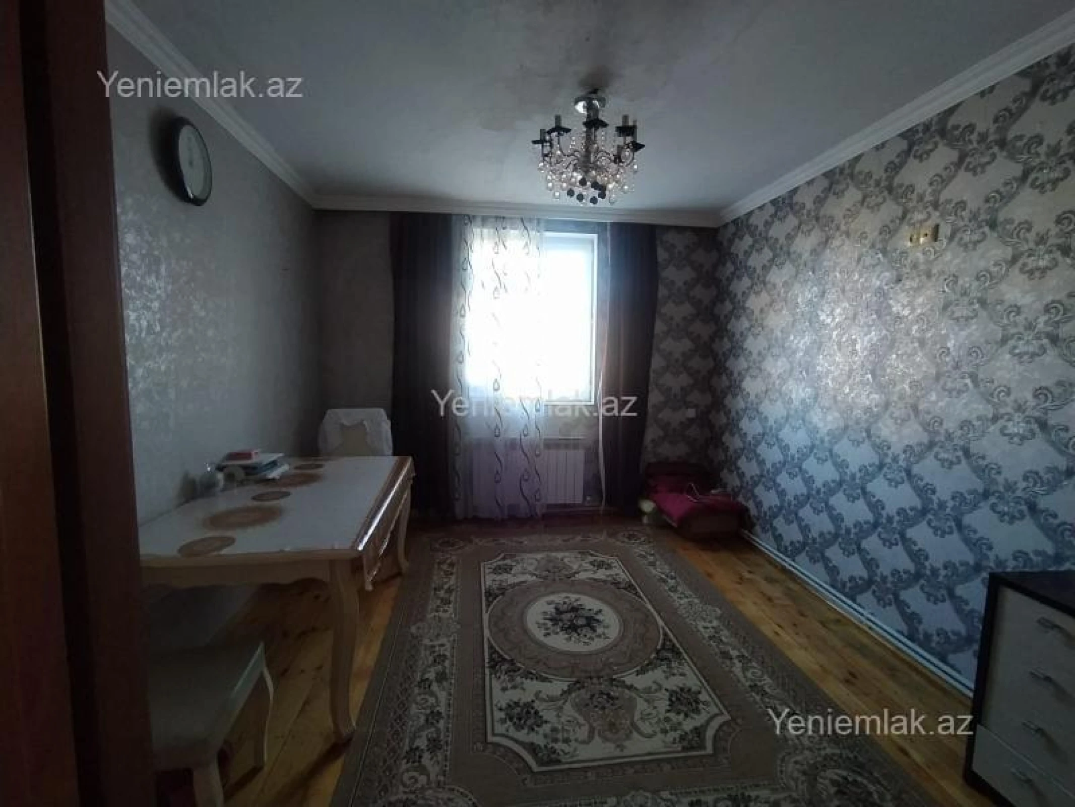 Satılır 2 otaqlı köhnə tikili 50 m²