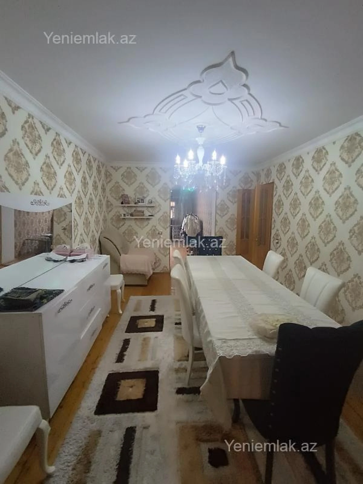 Satılır 3 otaqlı köhnə tikili 80 m²