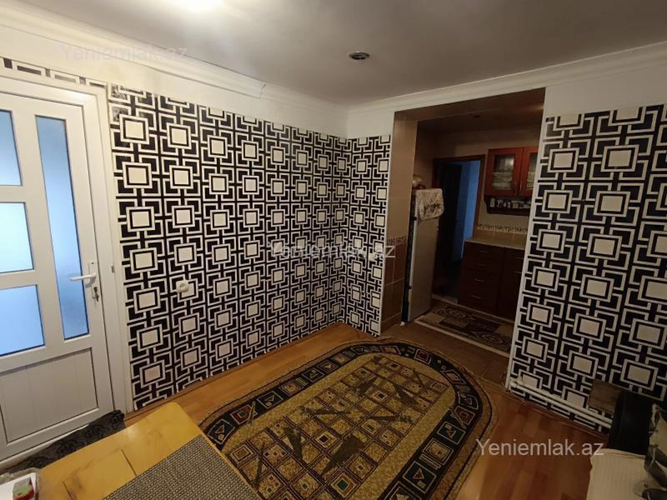 Satılır 3 otaqlı köhnə tikili 80 m²