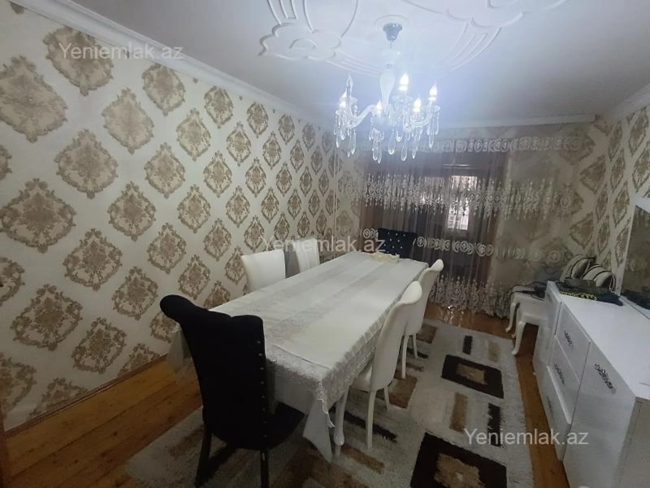 Satılır 3 otaqlı köhnə tikili 80 m²