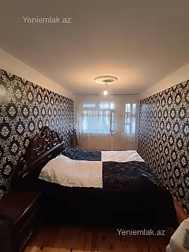 Satılır 3 otaqlı köhnə tikili 80 m²