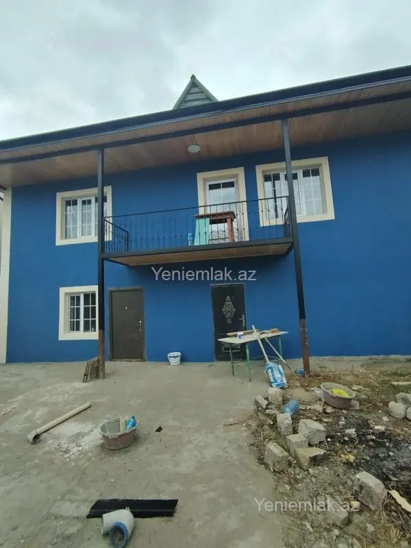 Satılır 7 otaqlı həyət evi 260 m²