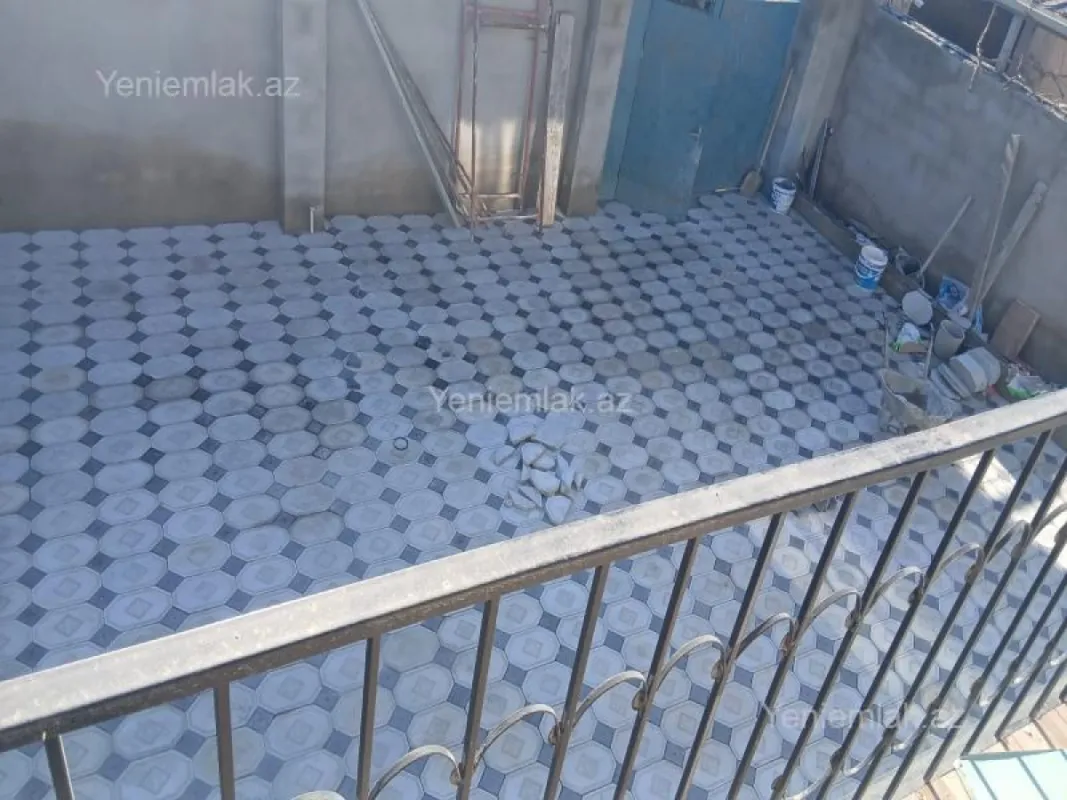 Satılır 7 otaqlı həyət evi 260 m²