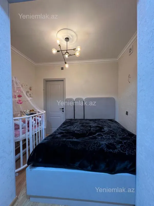 Satılır 2 otaqlı köhnə tikili 45 m²