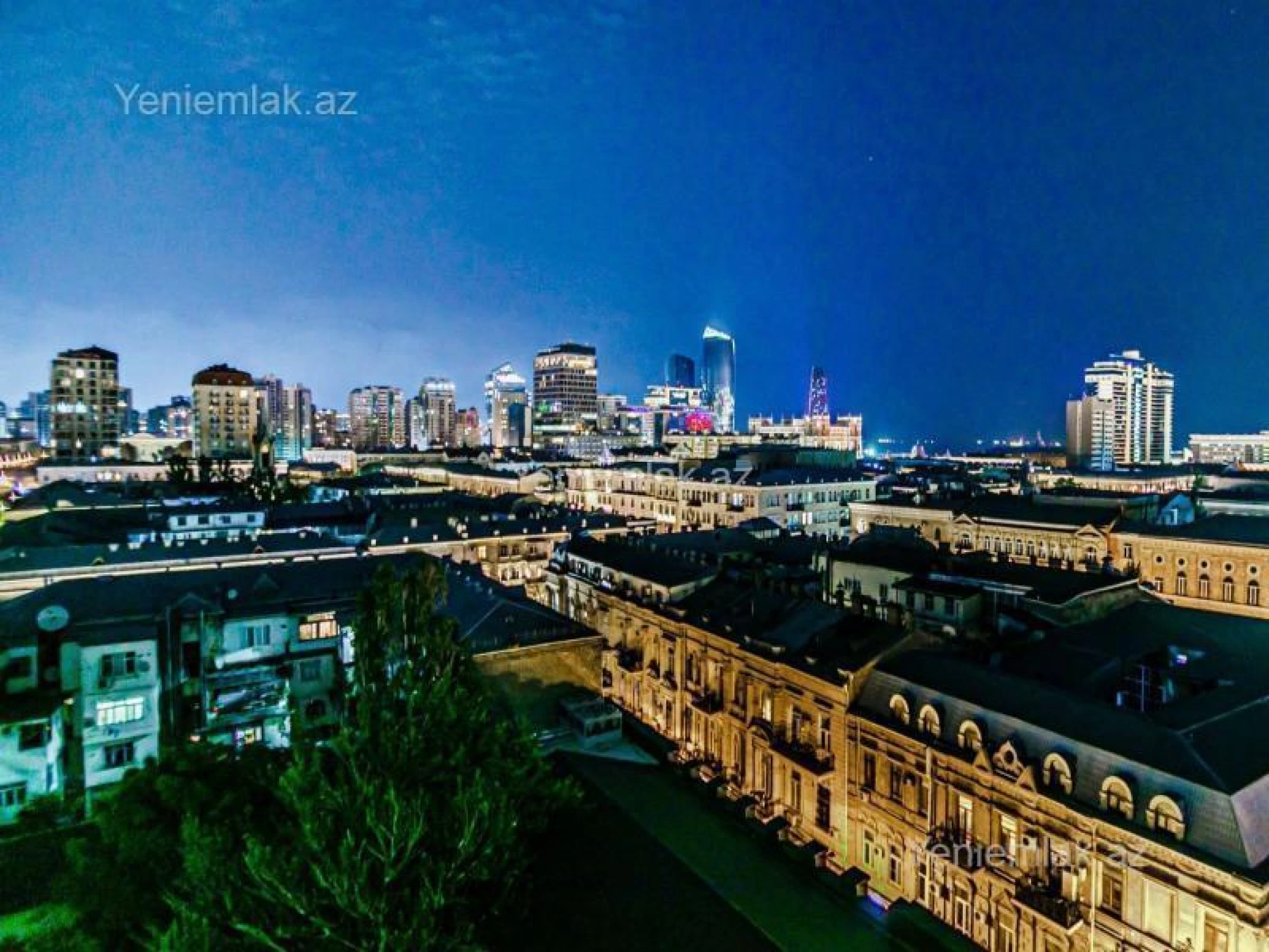 Satılır 3 otaqlı yeni tikili 160 m²