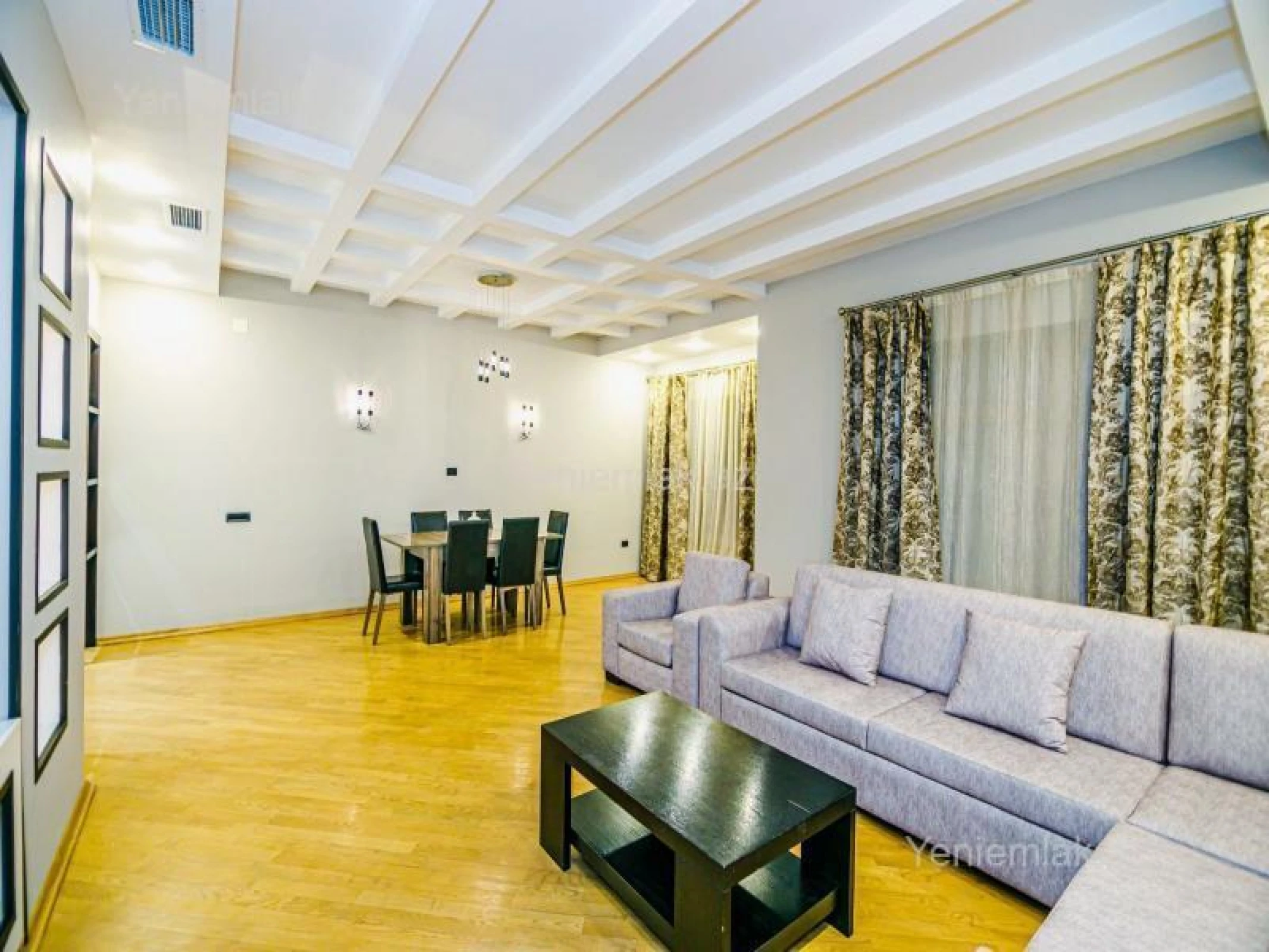 Satılır 3 otaqlı yeni tikili 160 m²