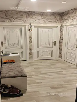 Satılır 4 otaqlı köhnə tikili 100 m²